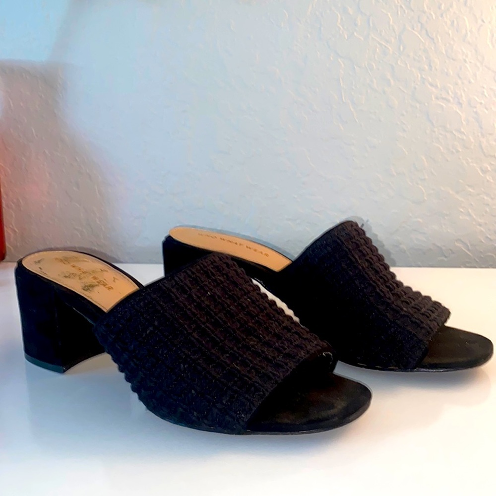 Who what wear black mules lightly used size 8